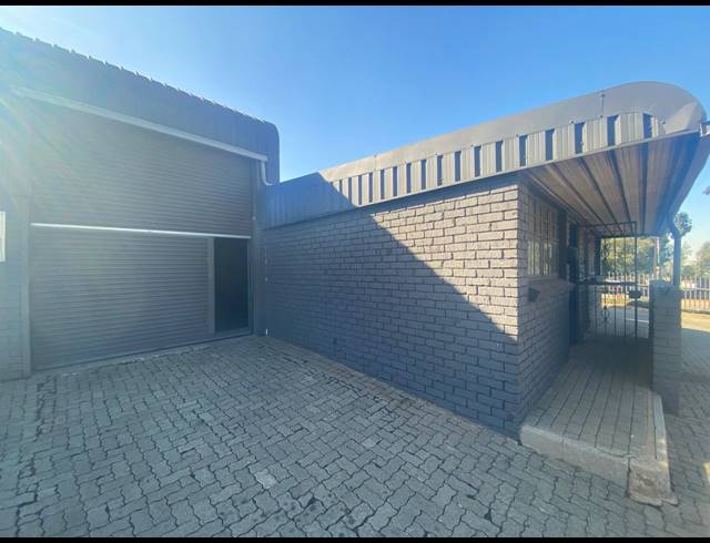 187M² WAREHOUSE TO LET IN WADEVILLE